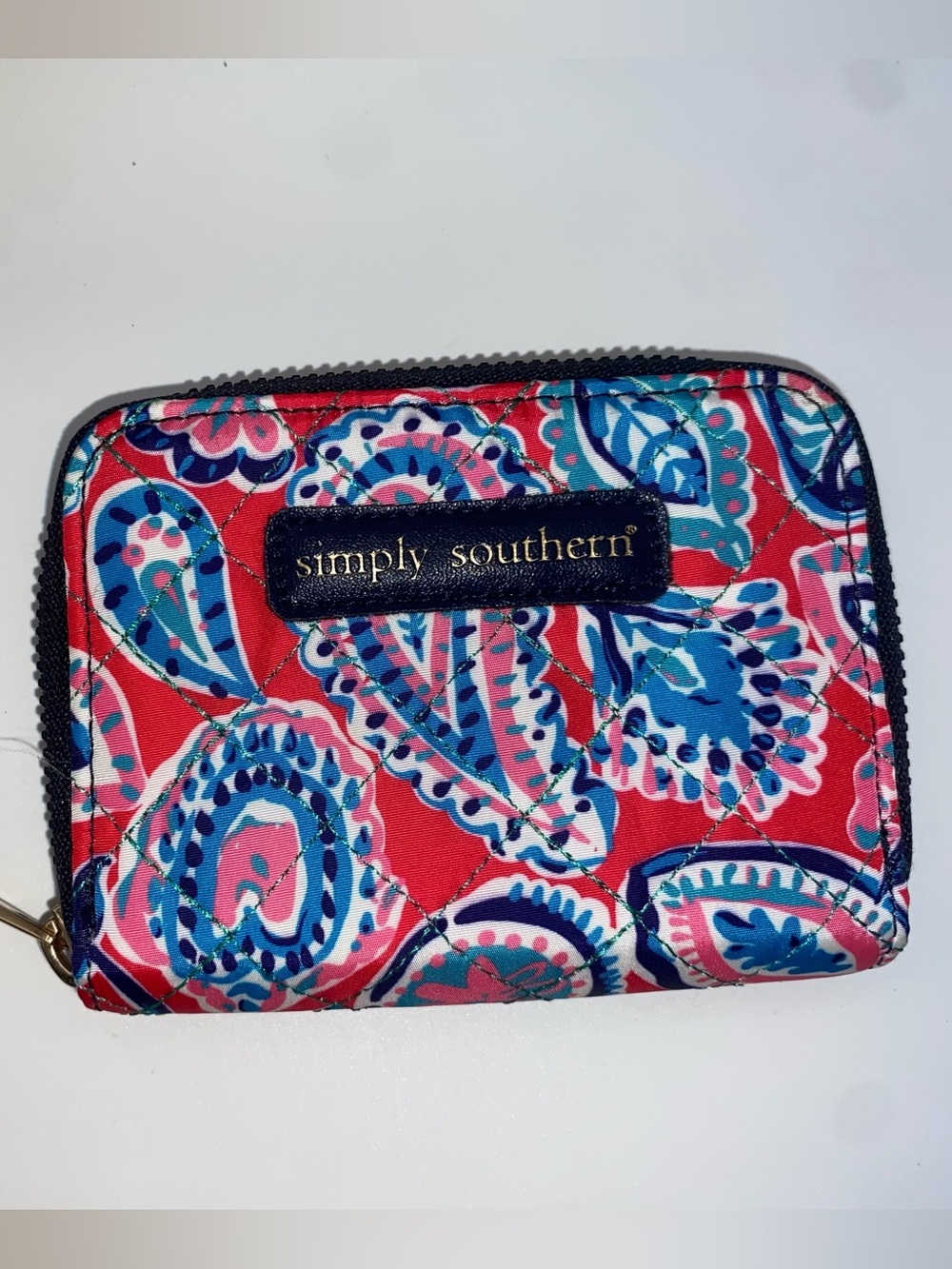 New SIMPLY SOUTHERN Small Zip Wallet Coin Purse Red Blue Paisley
